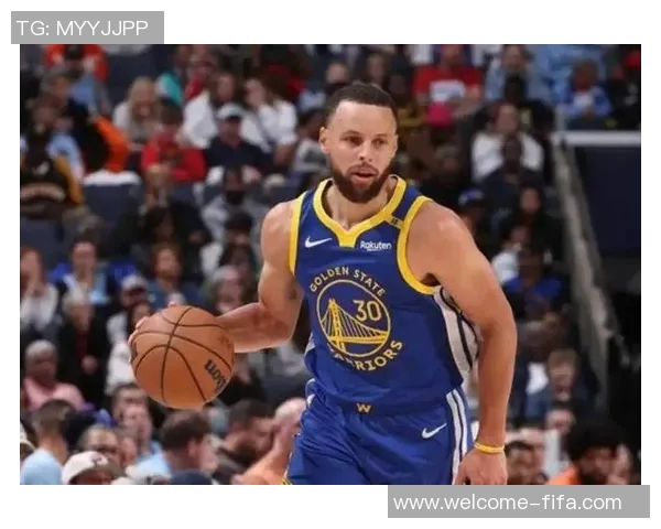 桑托斯谈加盟勇士后的角色定位强调防守抢板与寻找库里配合的重要性